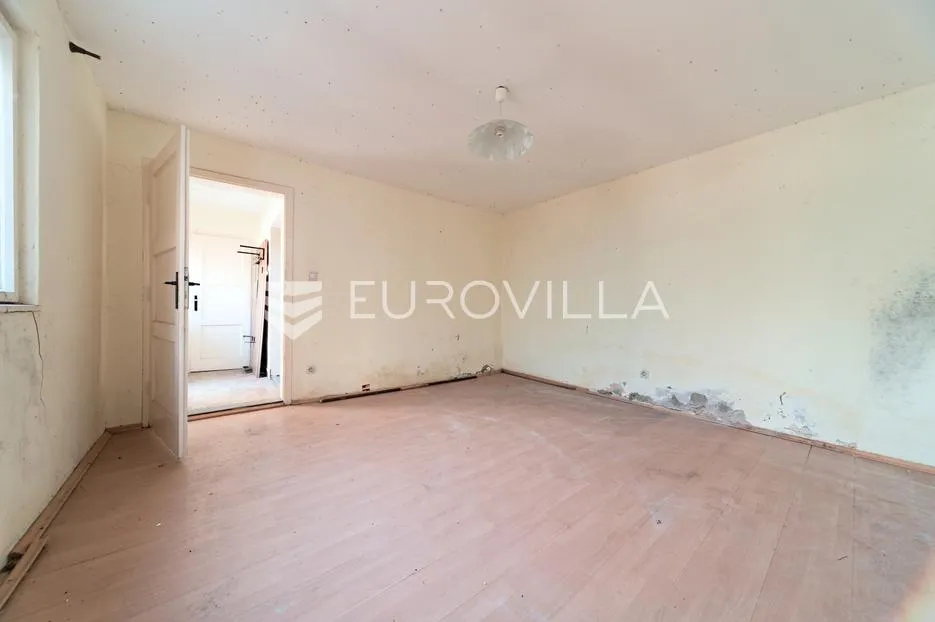 osijek, donji grad, kuća s dvorištem za adaptaciju 236 m² - slika 13