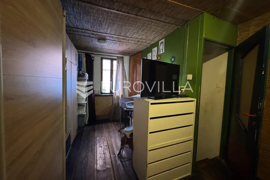 istra, rovinj, kamena kuća 100m2 na 3 etaže na 30 metara od mora - slika 12