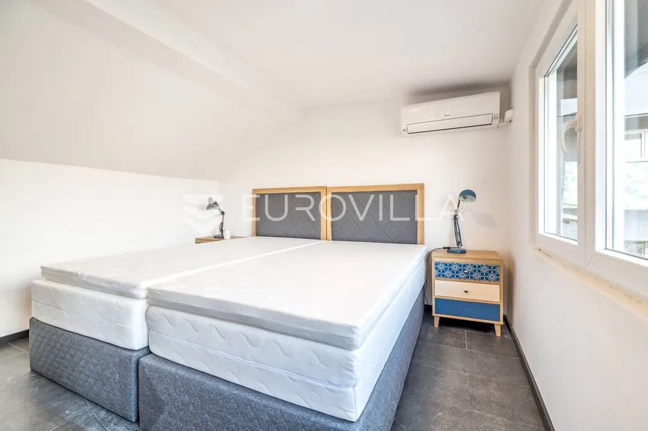 zagreb, maksimirska višesoban stan 200 m2 - slika 2