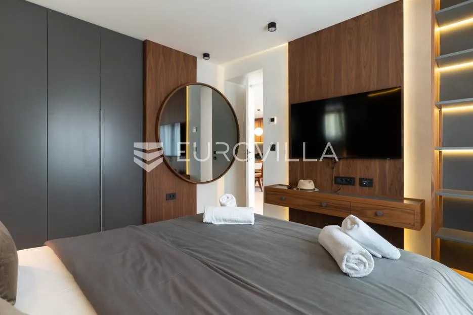 istra, rovinj, dugoročni najam dvosobnog luksuznog stana 76 m² na top lokaciji - slika 10