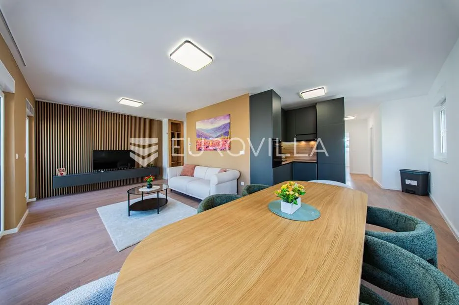 Zagreb, Sveti Duh, PRVI NAJAM, moderan četverosoban stan 104 m²