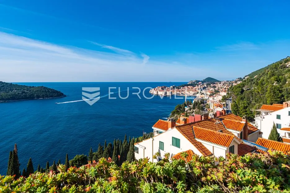 dubrovnik, prostran trosoban stan s balkonom i pogledom - slika 19