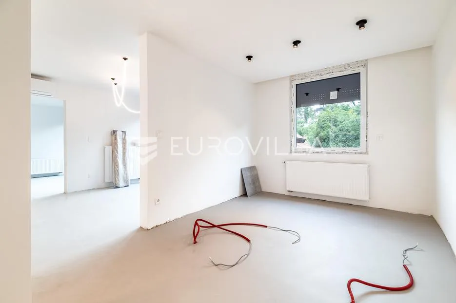 zagreb, pantovčak, ekskluzivan četverosoban stan 104 m² - slika 5