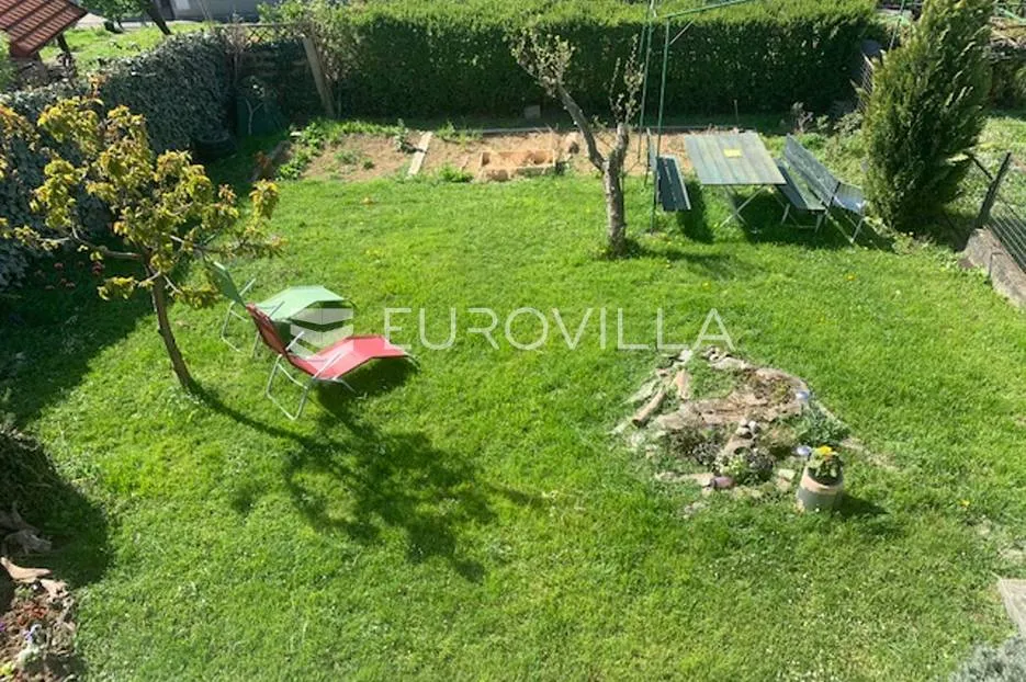 zagreb, gračani, predivna kuća od 289,18 m2 - slika 24