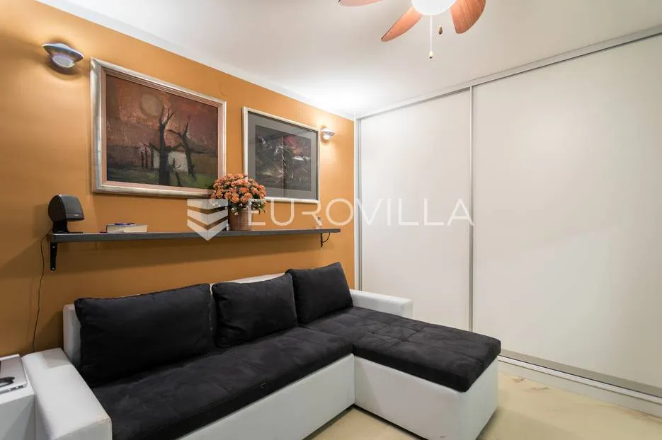 zagreb, petrova, prekrasna garsonijera 30 m² - slika 2