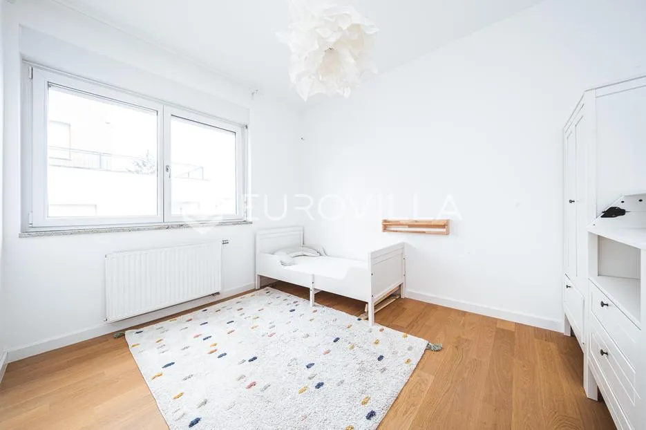 zagreb, maksimir, luksuzan četverosoban penthouse u novogradnji 130 m², parking - slika 12