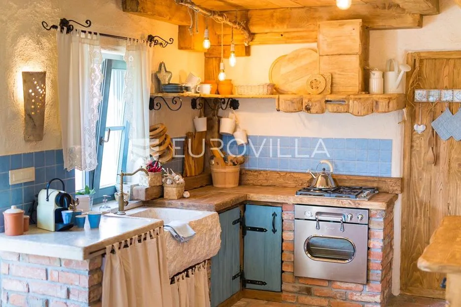 otok krk, malinska, sveti vid, prekrasna mediteranska vila s bazenom - slika 24