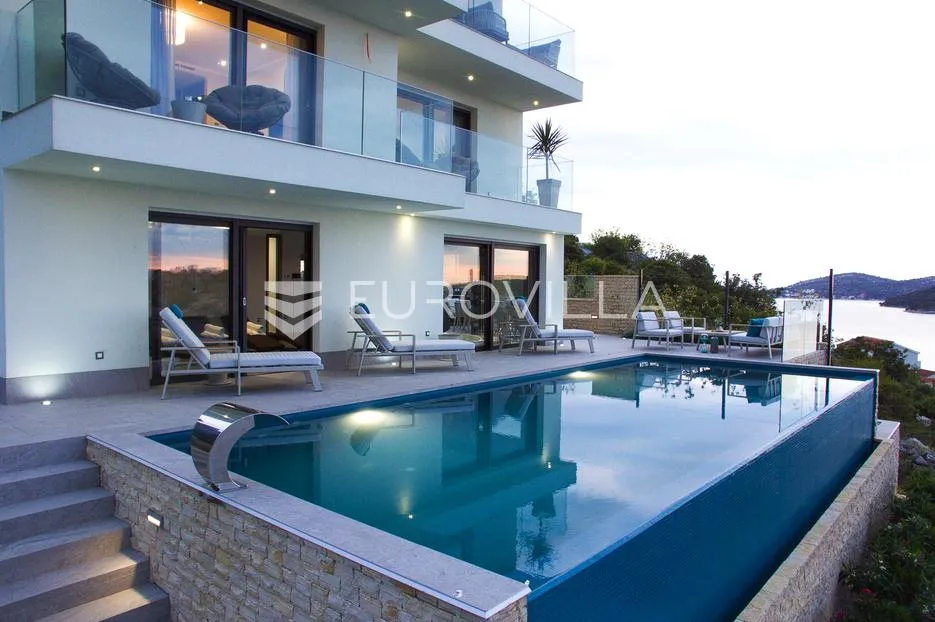 rogoznica, zatoglav, luksuzna vila s bazenom, 330 m2 - slika 18