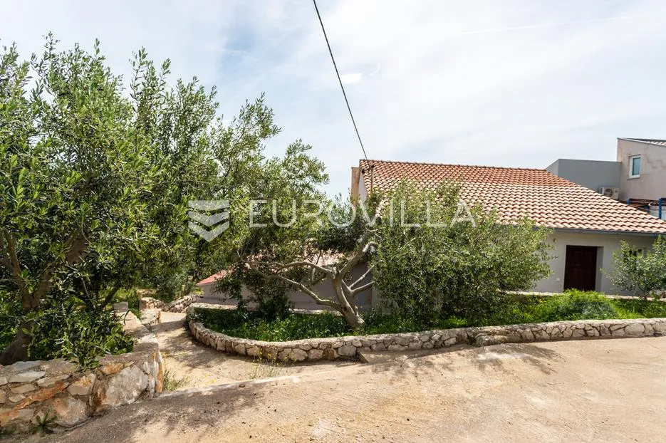 hvar, prekrasna nekretnina na južnoj strani otoka s otvorenim pogledom na more - slika 22
