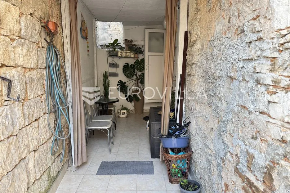 vodnjan, istra, potpuno adaptirana kamena kuća u centru s parkingom, 110 m² - slika 7