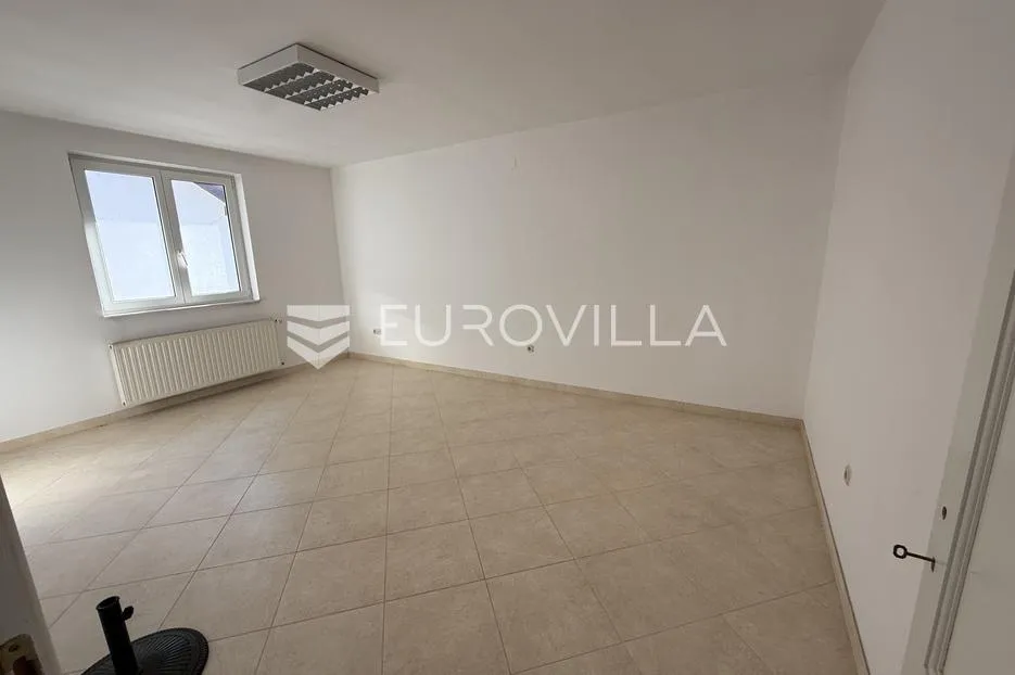 vinkovci, lenije, poslovno, stambena zgrada 700 m² - slika 26