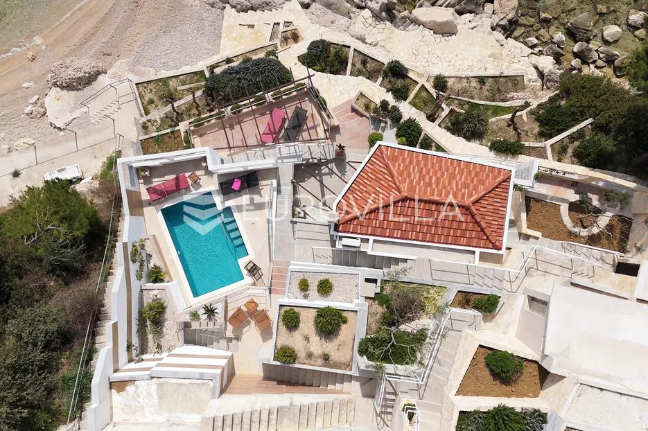 omiš, stanići, eskluzivna vila prvi red uz more - slika 3