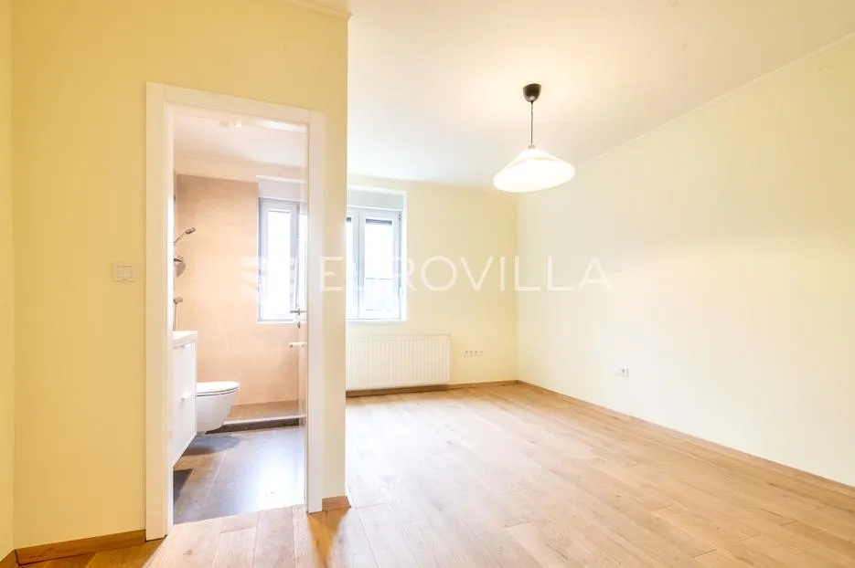 zagreb, zvonimirova, prostran trosoban stan/poslovni prostor površine 56 m² - slika 3