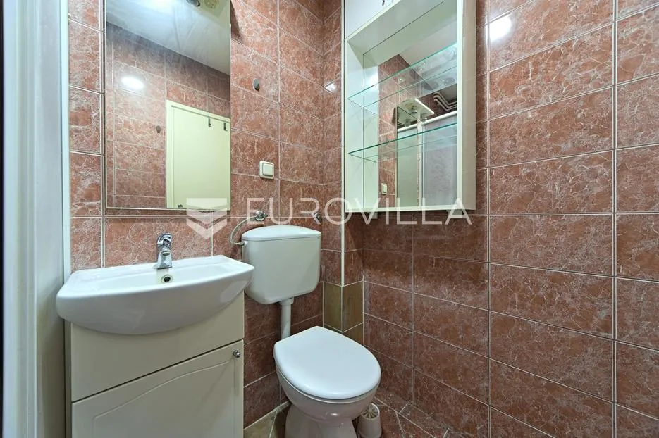 osijek, gornji grad, prodaja jednosobnog stana površine 39,32 m² - slika 11