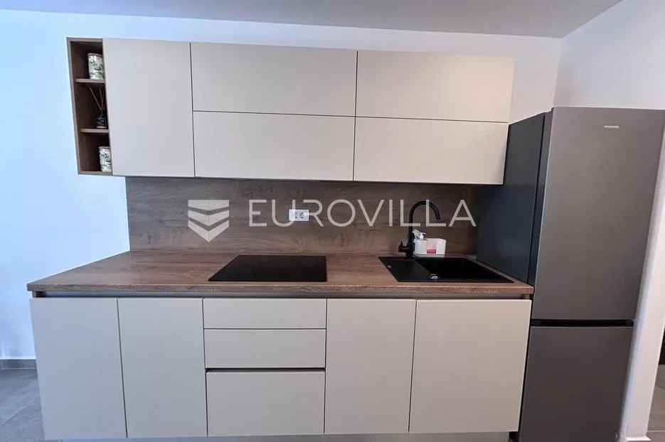 istra, pula, centar moderan novi trosoban stan 60 m² s parkirnim mjestom - slika 21