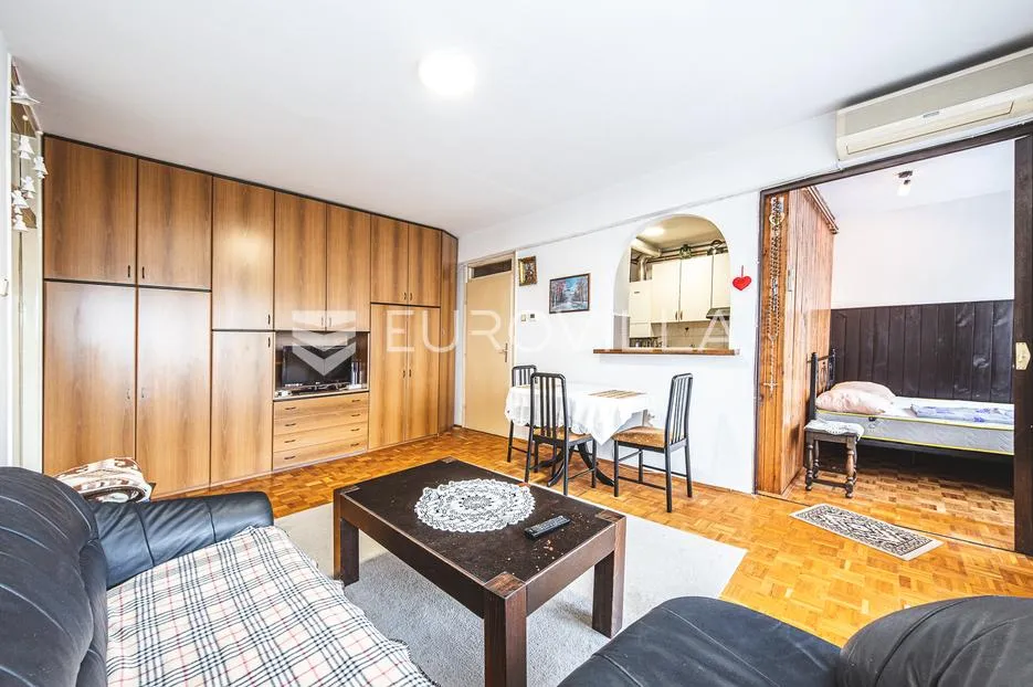 zagreb, vukomerec, komforan trosoban stan površine 64 m² - slika 4