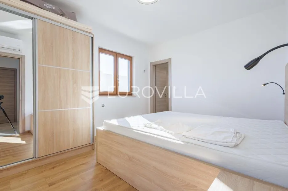 istra, labin, moderna istarska vila s bazenom - slika 21