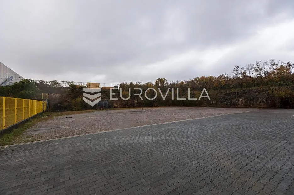 kukuljanovo, industrijski kompleks s dvije hale, zemljište 4,435 m² - slika 34