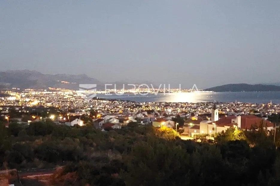 kaštel novi, moderna vila u izgradnji s bazenom i pogledom na more - slika 11