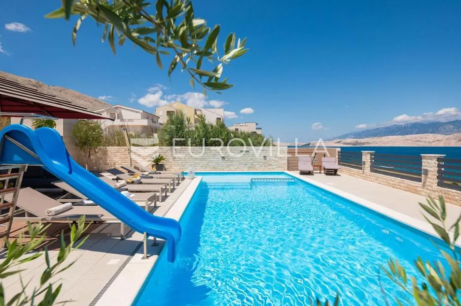 pag prekrasna villa sa pogledom na more 350 m² na 200 metara od mora - slika 61