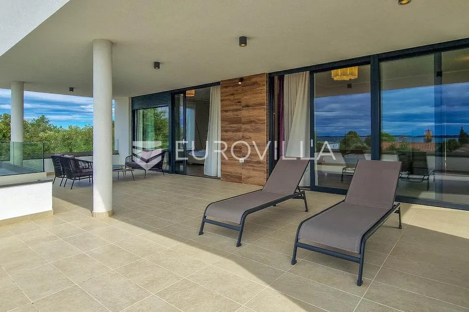 istra, luksuzna villa 276 m² s 4 spavaće sobe, bazenom i pogledom na more - slika 23