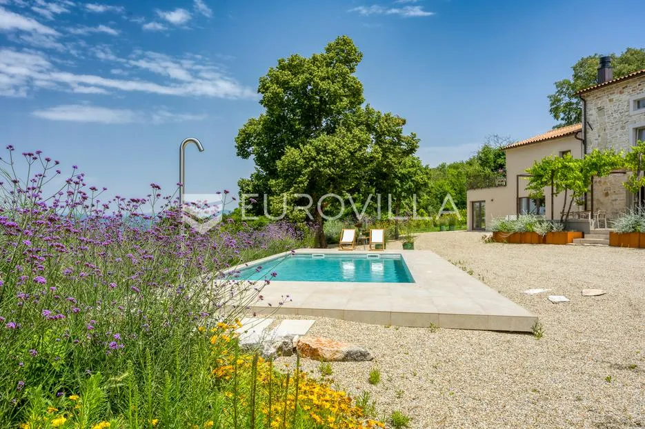 istra, labin, šumber, unikatna samostojeća villa na velikoj okućnici s pogledom - slika 61