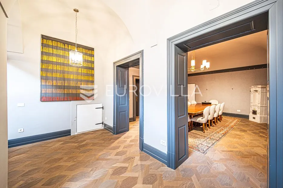 zagreb, gornji grad, demetrova ulica, luksuzan peterosoban stan 260 m² u palači s atrijem - slika 18