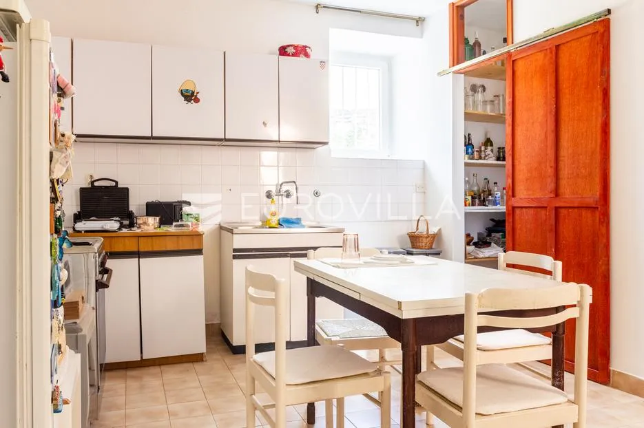 primošten, kamena kuća u staroj jezgri, 150 m² - slika 6