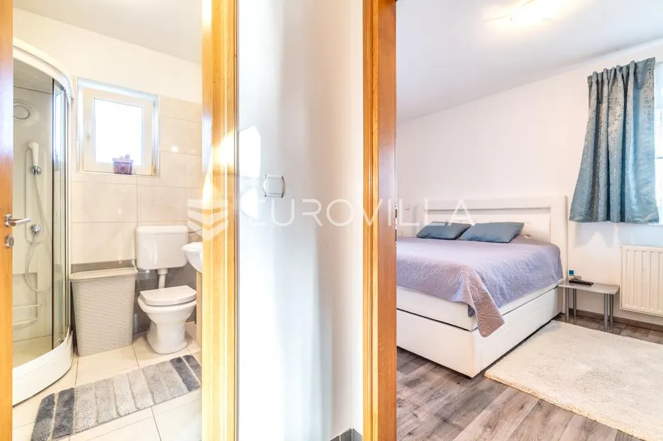 dugo selo, prekrasna samostojeća kuća 243 m² - slika 7