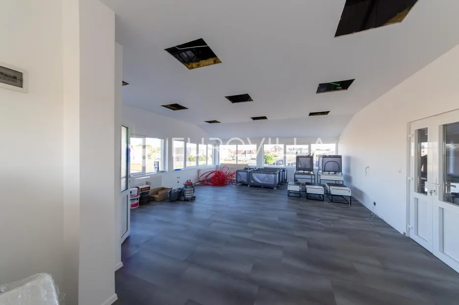 osijek, tenja, poslovni kompleks 3210 m2 proizvodnog prostora i ureda - slika 24
