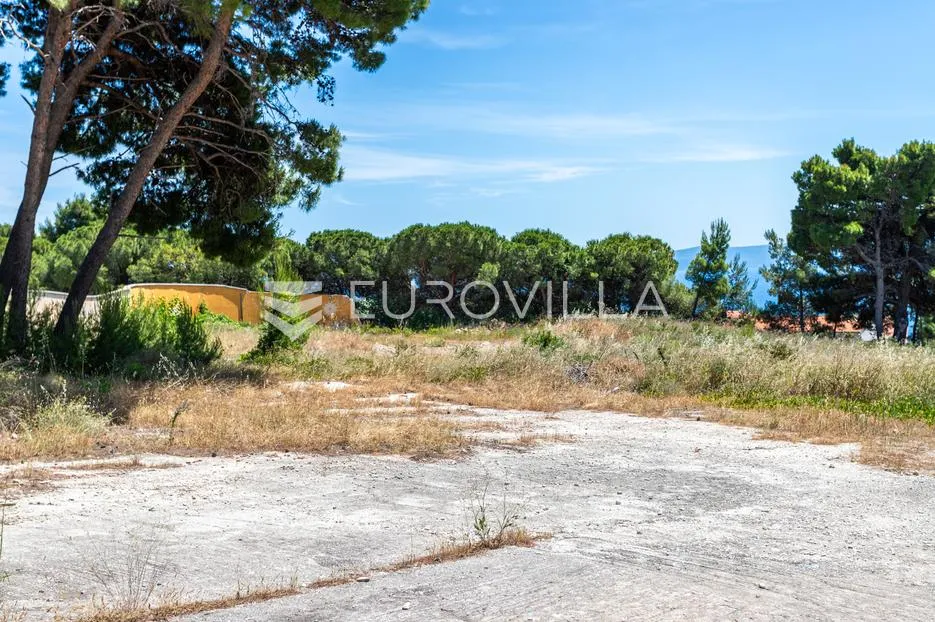brač, bol, građevinsko zemljište s dozvolom, 733 m² - slika 3