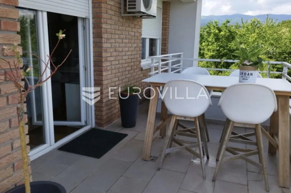 zagreb, maksimir, trosoban stan 87 m² s terasom i parkirnim mjestom - slika 9