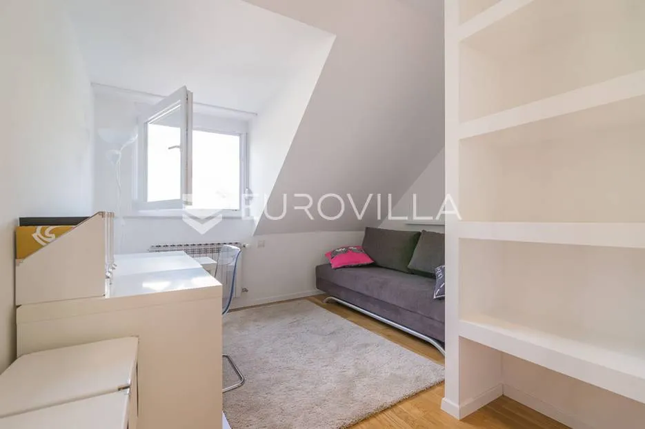 maksimir, dobri dol, prekrasan trosoban stan veličine 80 m² na mirnoj lokaciji - slika 22