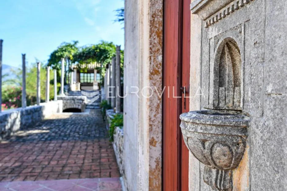 dubrovnik okolica, jedinstveni ljetnikovac sačuvan prema izvornom obliku - slika 34