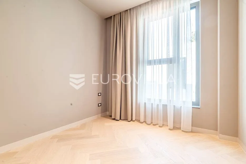 zagreb, jelenovac luksuzan četverosoban penthouse novogradnja - slika 10