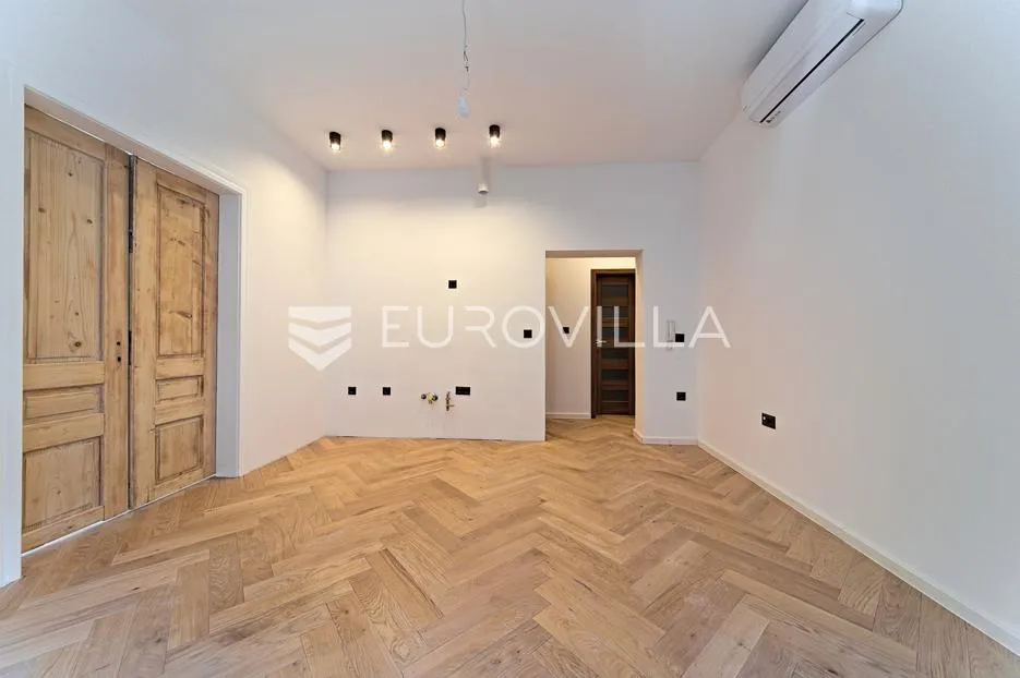 osijek, centar, prodaje se uređen stan površine 69 m² - slika 2