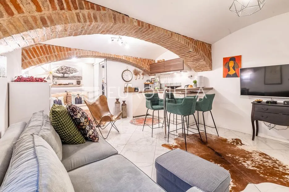 zagreb, centar, jednosoban stan 29 m² - slika 2