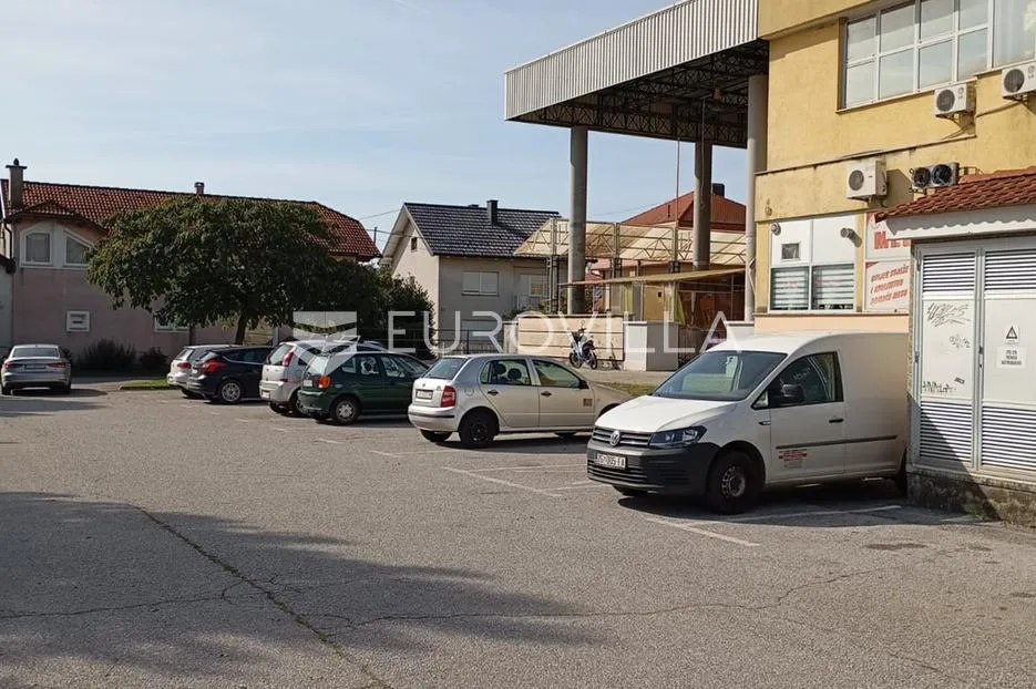 jastrebarsko, centar, poslovni prostor 52 m2 - slika 3