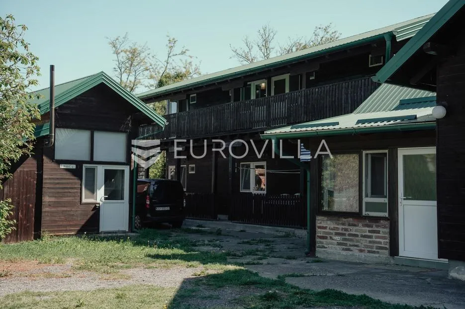 ilok, šarengrad, imanje uz samu obalu dunava s vlastitim pristupom rijeci - slika 20