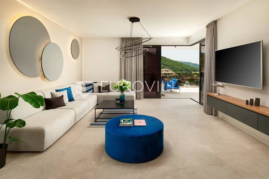 trogir - marina, luksuzna vila s bazenom i wellnessom - slika 8