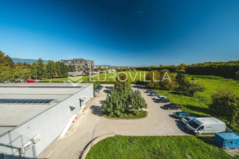 zagreb, borongaj, prostrani uredski prostor za zakup 734 m² s parkingom - slika 35