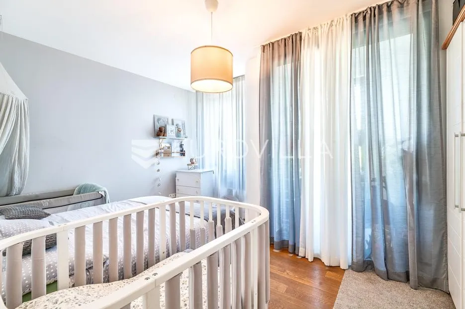 zagreb, maksimir, prekrasan trosoban stan, garažno parking mjesto, spremište, 77 m² - slika 5