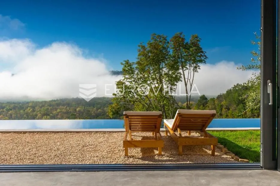 istra, motovun, luksuzna dizajnerska vila s infinity bazenom i panoramskim pogledom - slika 6