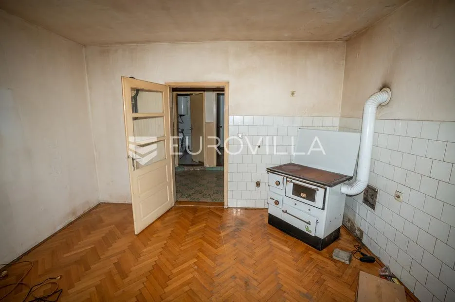 satnica đakovačka, 2 kuće 300 m² i 146 m², odlična investicija - slika 34