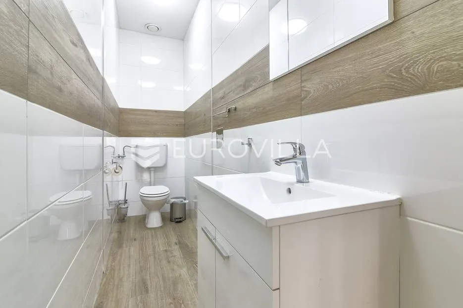 zagreb, centar, trg bana jelačića, prekrasan ured od 180 m² s 5 radnih soba - slika 11