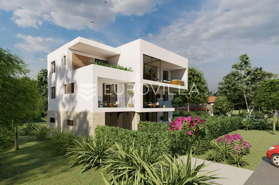 istra, poreč - trosobni stan u prizemlju sa vrtom blizu mora - slika 4