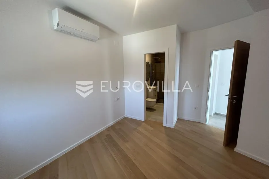 pag, mandre, trosoban stan 93 m² na 2. katu, novogradnja u blizini mora, s6 - slika 3