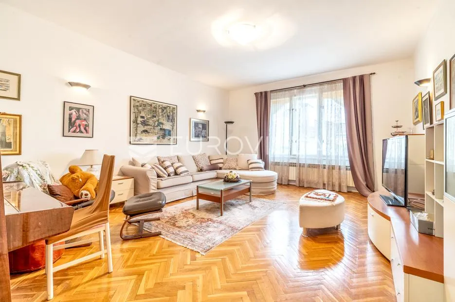 Centar, Masarykova prekrasan četverosoban stan NKP 124 m2 - Donji grad
