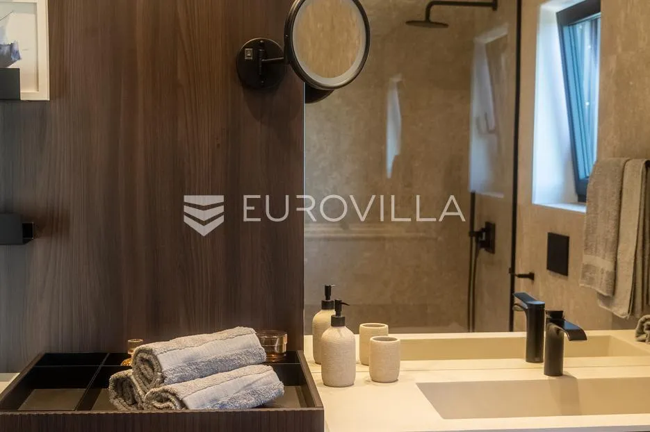 istra, poreč, vrhunska vila sa bazenom - slika 45