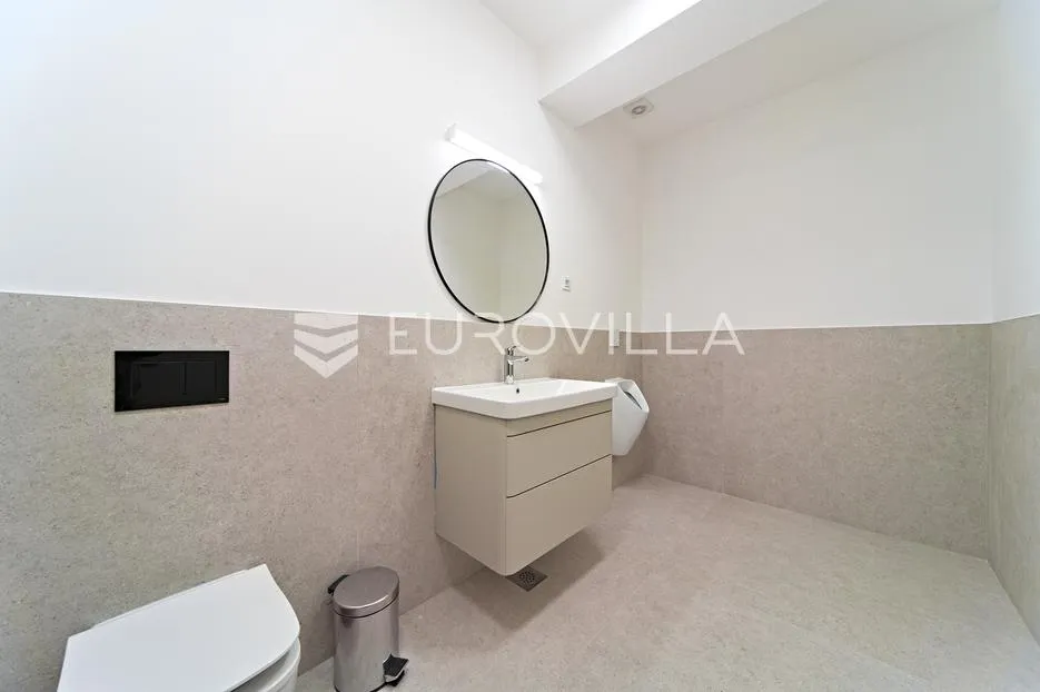 osijek, centar, najam poslovnog prostora 50 m² u modernoj poslovnoj zgradi - slika 11